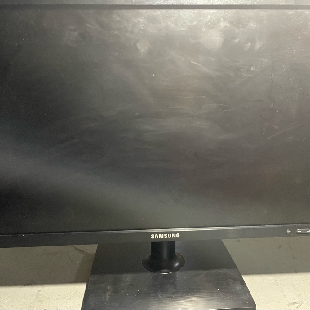 Samsung Sleek Black Display